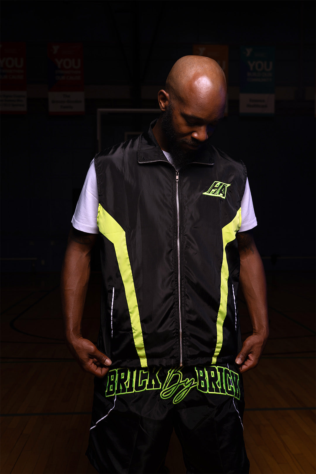 Black/Jolt Windbreaker Vest