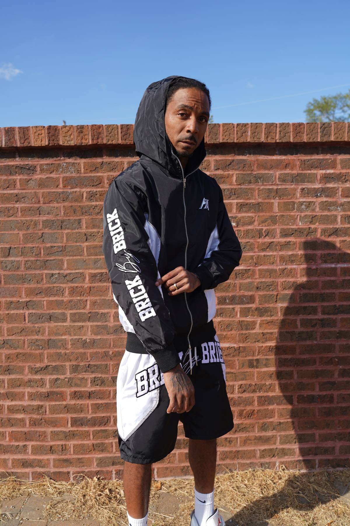 Brick By Brick Windbreaker - Black/White