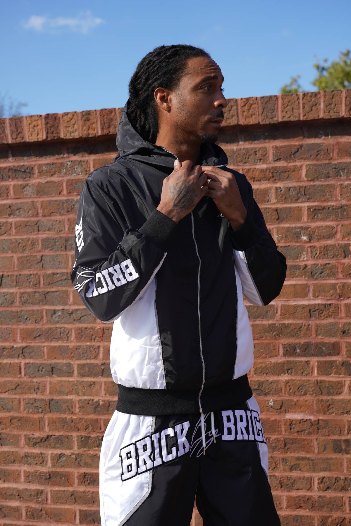 Brick By Brick Windbreaker - Black/White